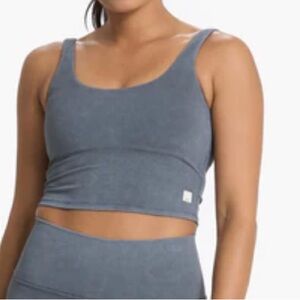 Vuori Washed Daily Crop- in Washed Charcoal *NWT